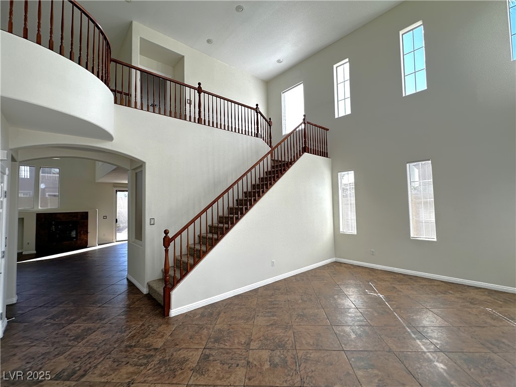 849 Bussora Rose Drive Property Photo 4