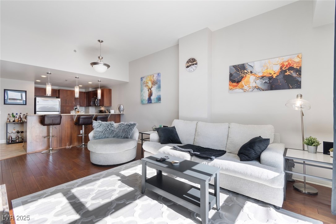 150 Las Vegas Boulevard 1608 Property Photo 5