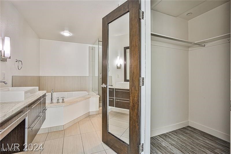8925 West Flamingo Road 110 Property Photo 9