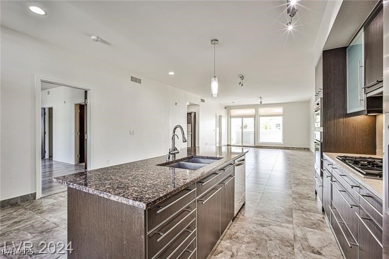 8925 West Flamingo Road 110 Property Photo 21