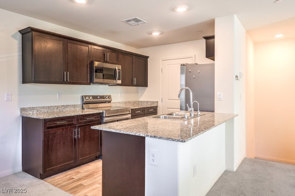 6952 Midnight Bronze Street Property Photo 11