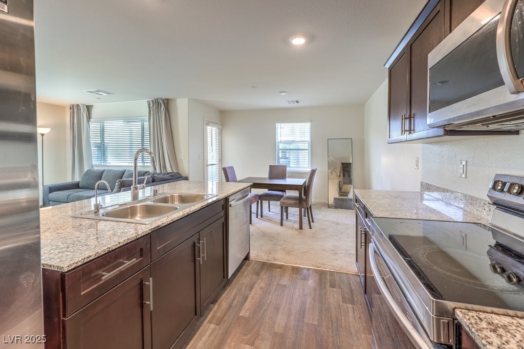 6952 Midnight Bronze Street Property Photo 13