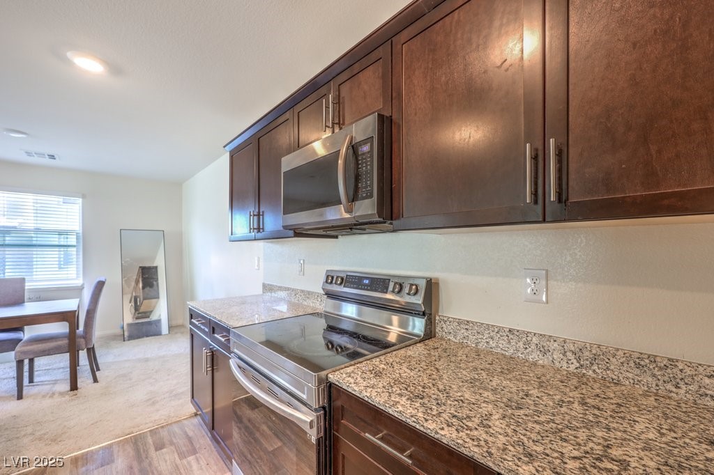 6952 Midnight Bronze Street Property Photo 14