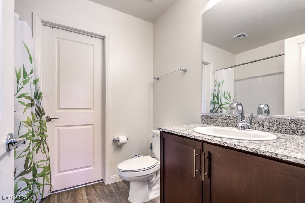 6952 Midnight Bronze Street Property Photo 18