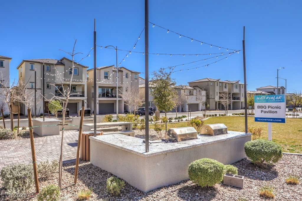 6952 Midnight Bronze Street Property Photo 25