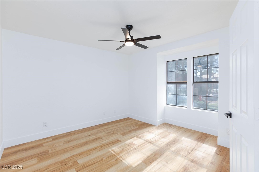 2405 Pickwick Drive Property Photo 8