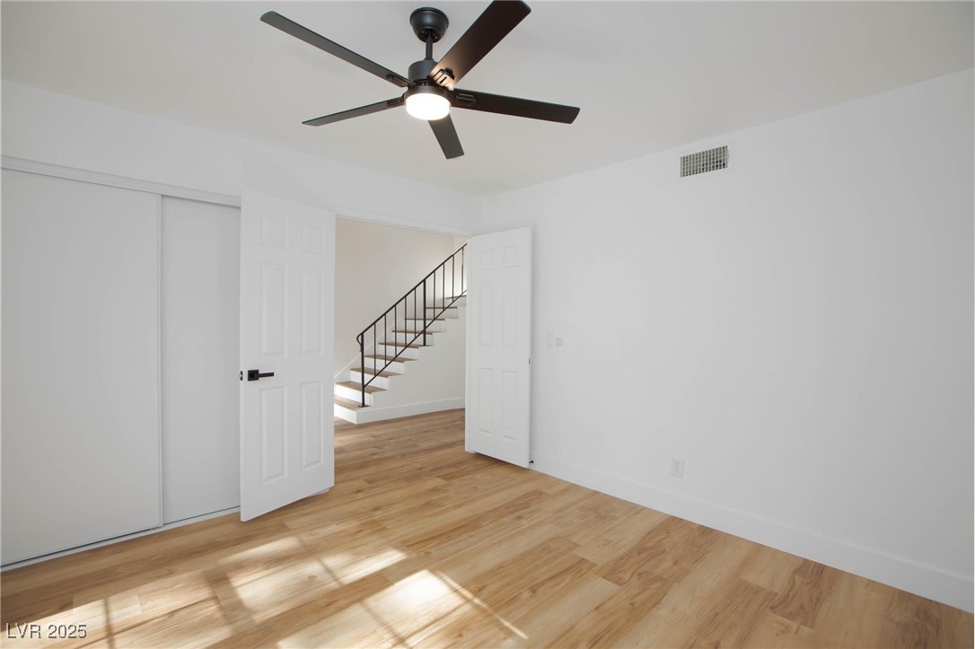 2405 Pickwick Drive Property Photo 9