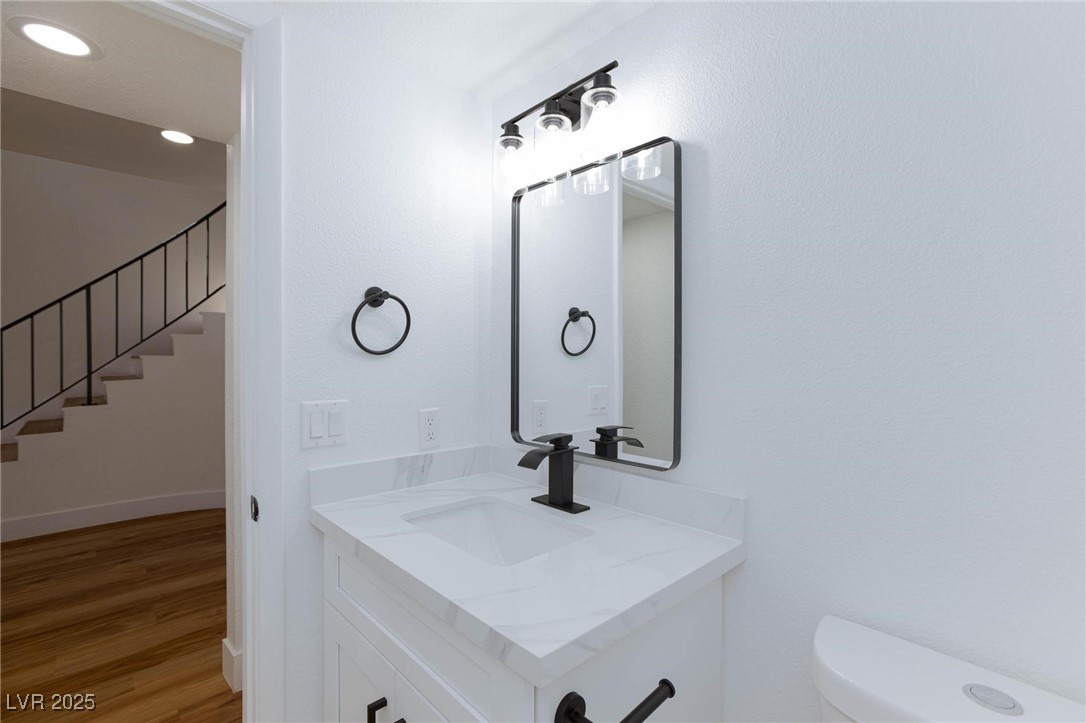 2405 Pickwick Drive Property Photo 12