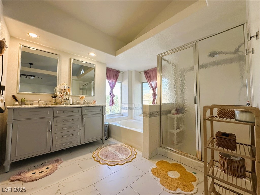 2412 Twin Flower Circle Property Photo 14