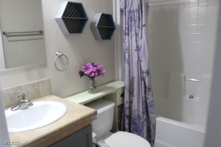 371 South Hilton Head Street Property Photo 18