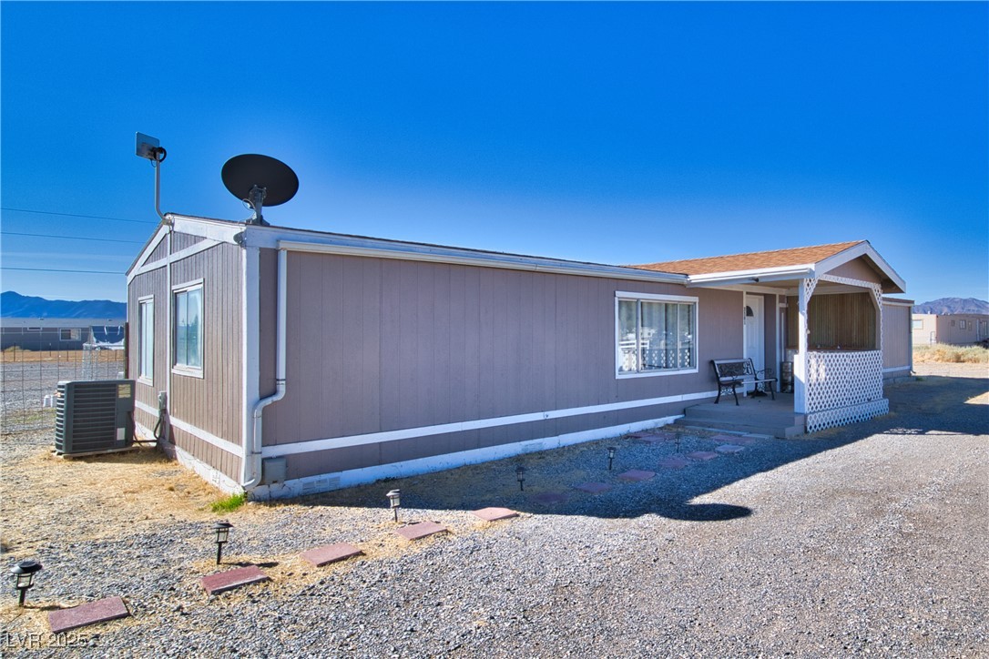 3581 West Dyer Road Property Photo 2