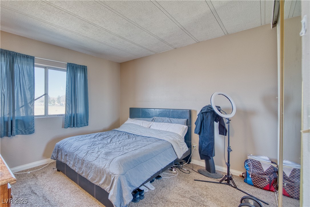 3581 West Dyer Road Property Photo 10