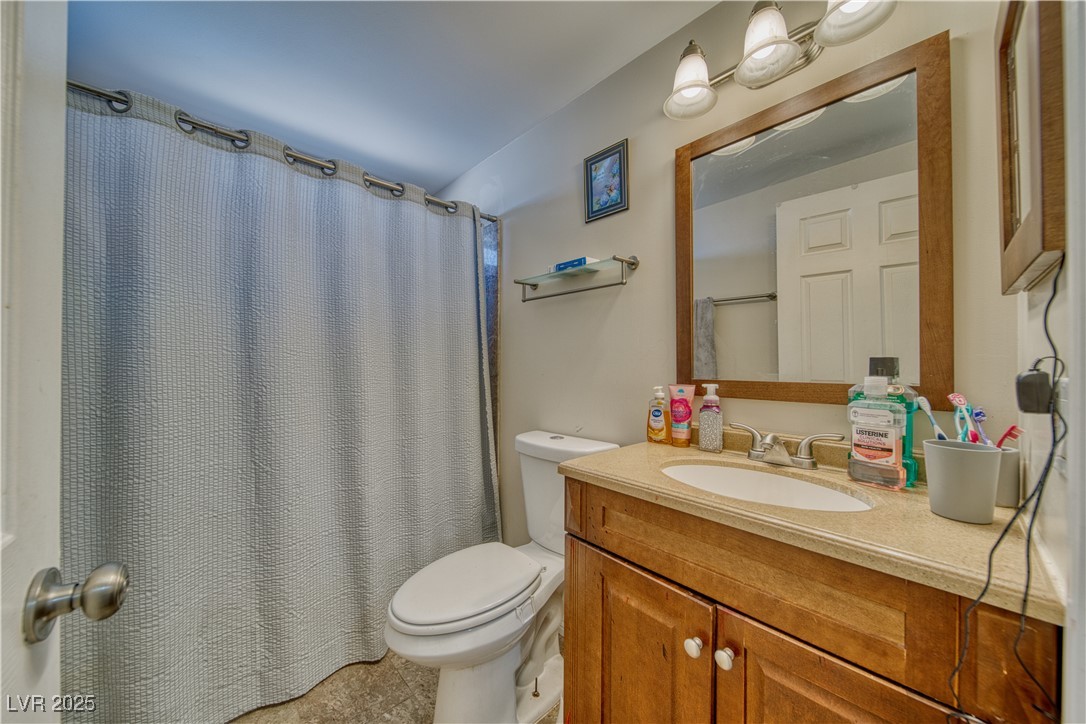 3581 West Dyer Road Property Photo 11