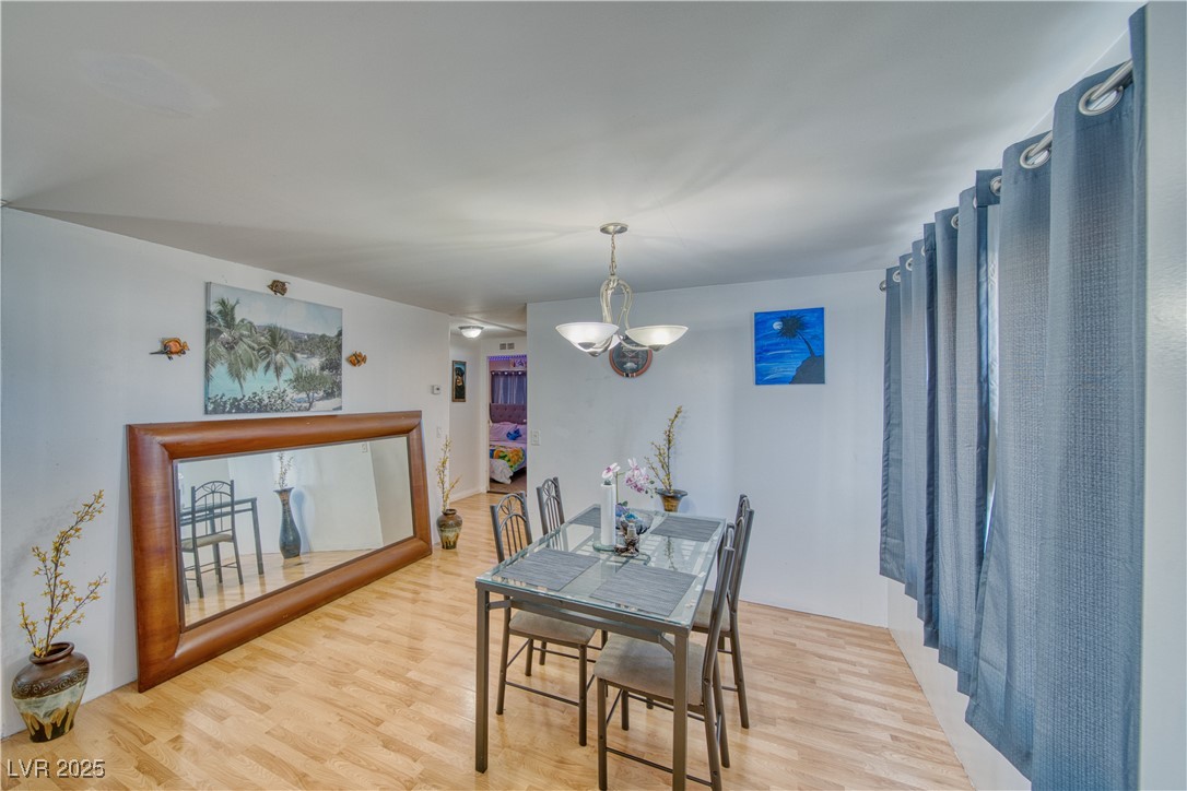 3581 West Dyer Road Property Photo 15