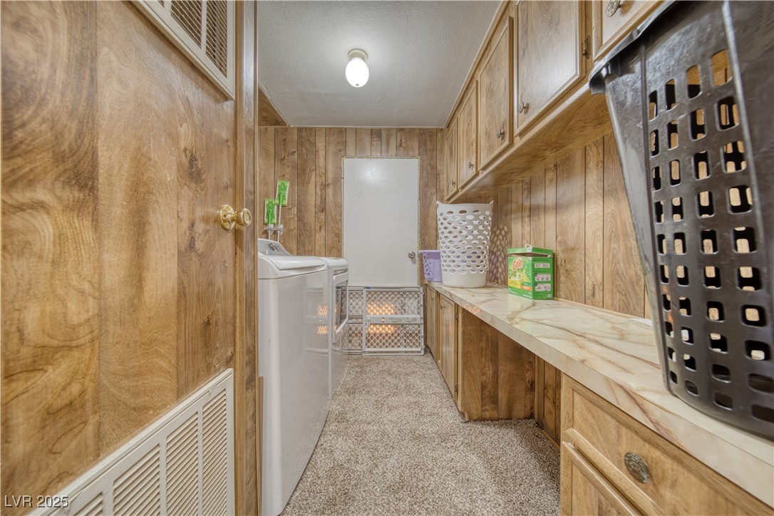 3581 West Dyer Road Property Photo 19