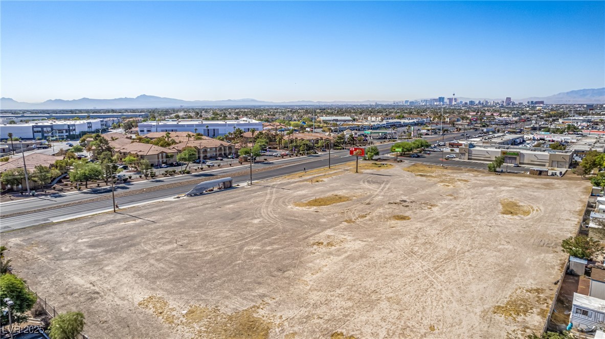 Las Vegas Blvd N Property Photo 5