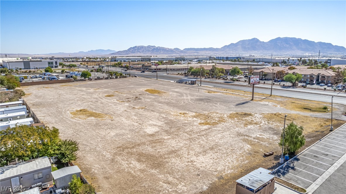 Las Vegas Blvd N Property Photo 7