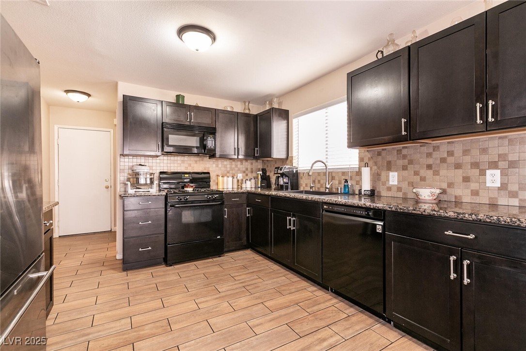 2115 Saint Paul Way Property Photo 17