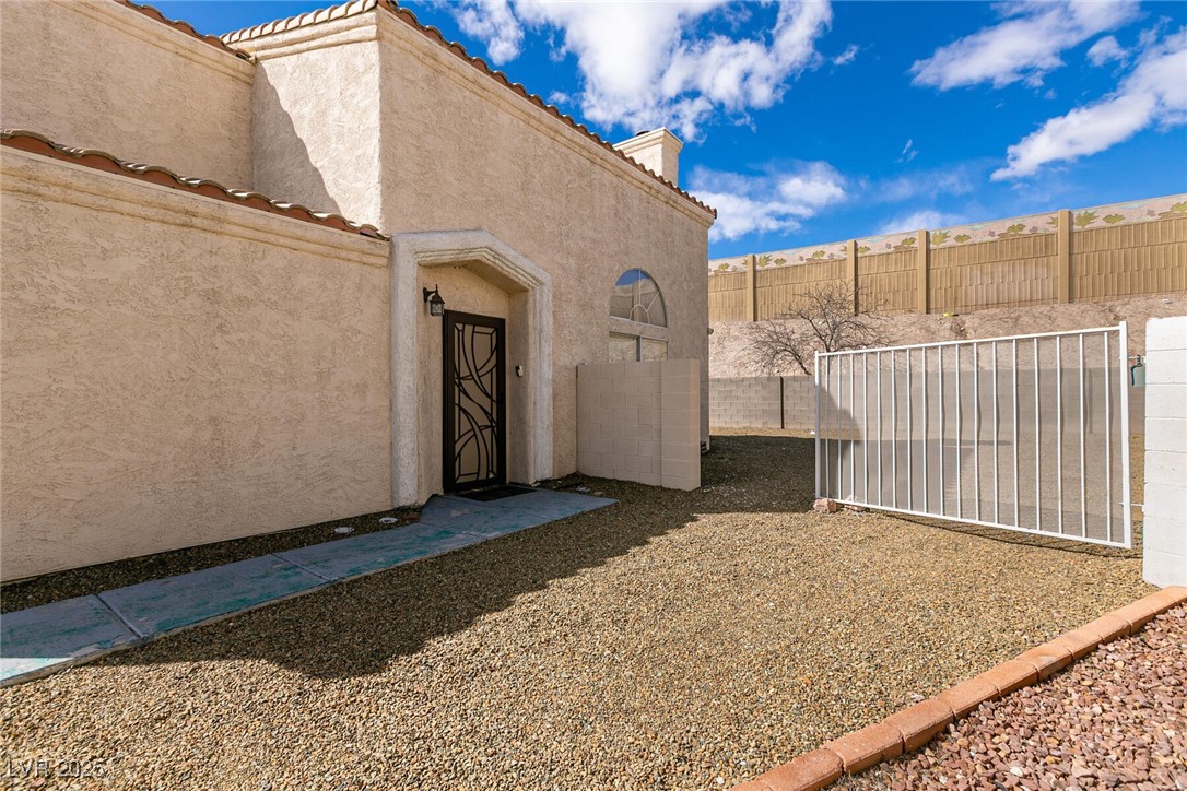 2115 Saint Paul Way Property Photo 22