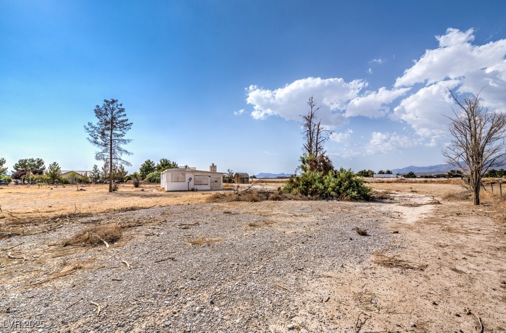 4650 Manse Road Property Photo 12