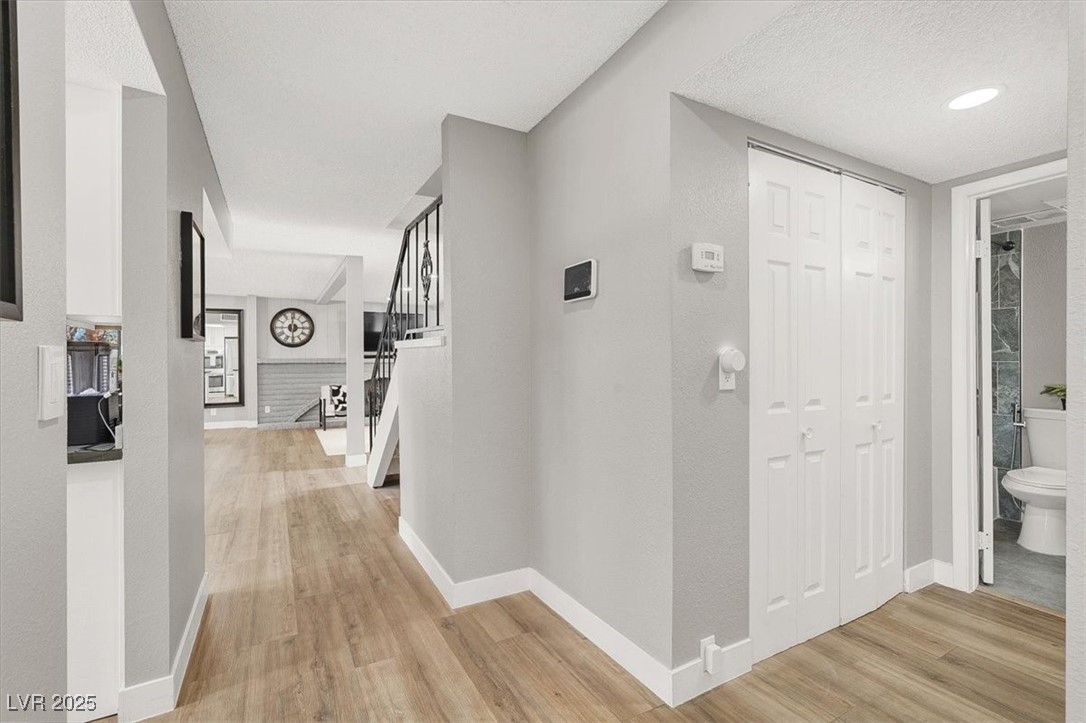 5102 Tennis Court Property Photo 15