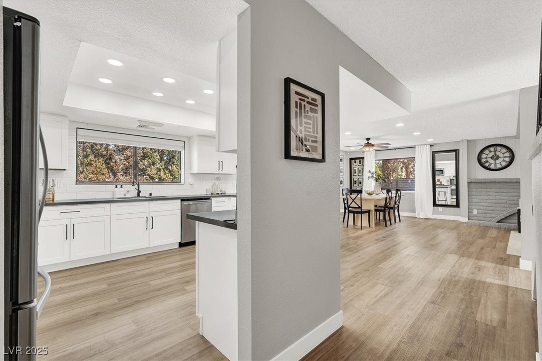 5102 Tennis Court Property Photo 18