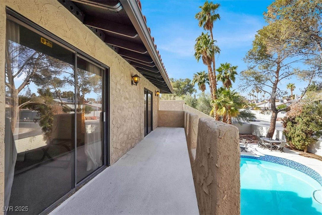 5102 Tennis Court Property Photo 46