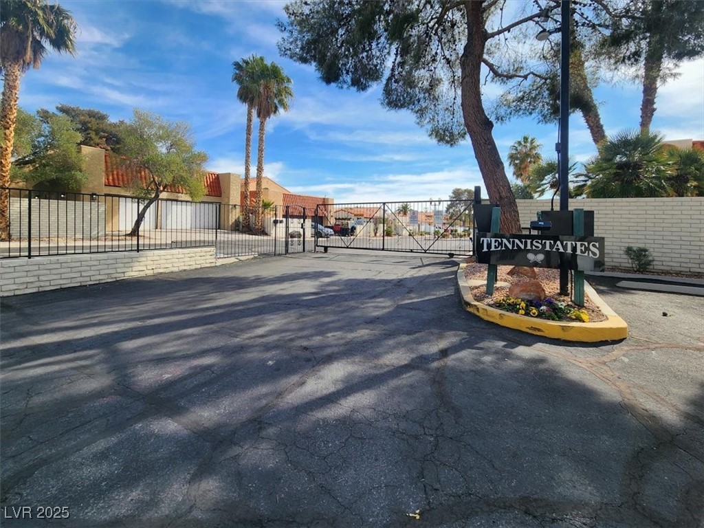 5102 Tennis Court Property Photo 58