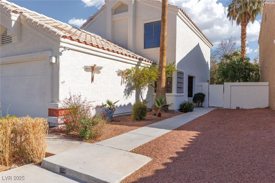 326 Lander Drive Property Photo 3