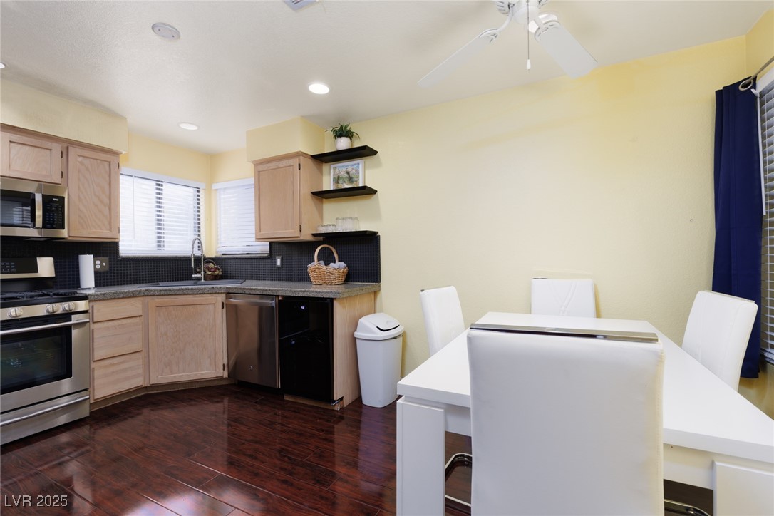 326 Lander Drive Property Photo 10