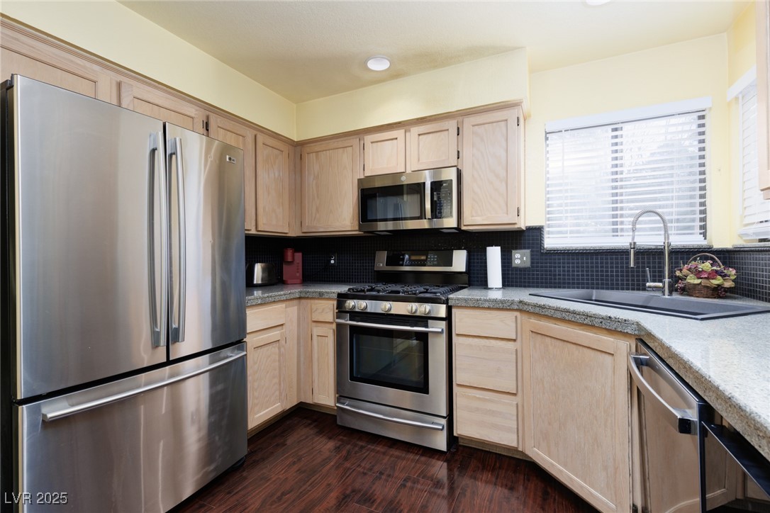 326 Lander Drive Property Photo 12