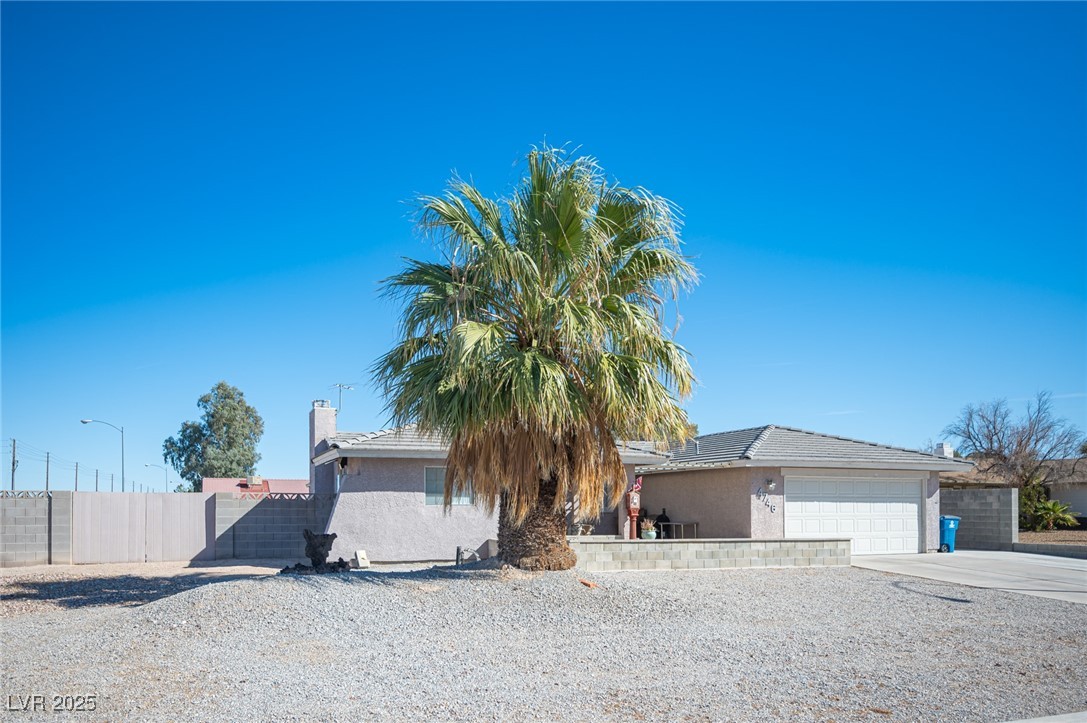 4746 Rosalie Circle Property Photo 2