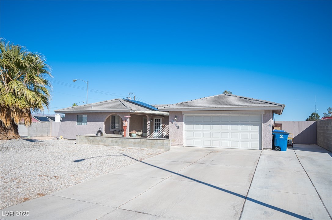 4746 Rosalie Circle Property Photo 4