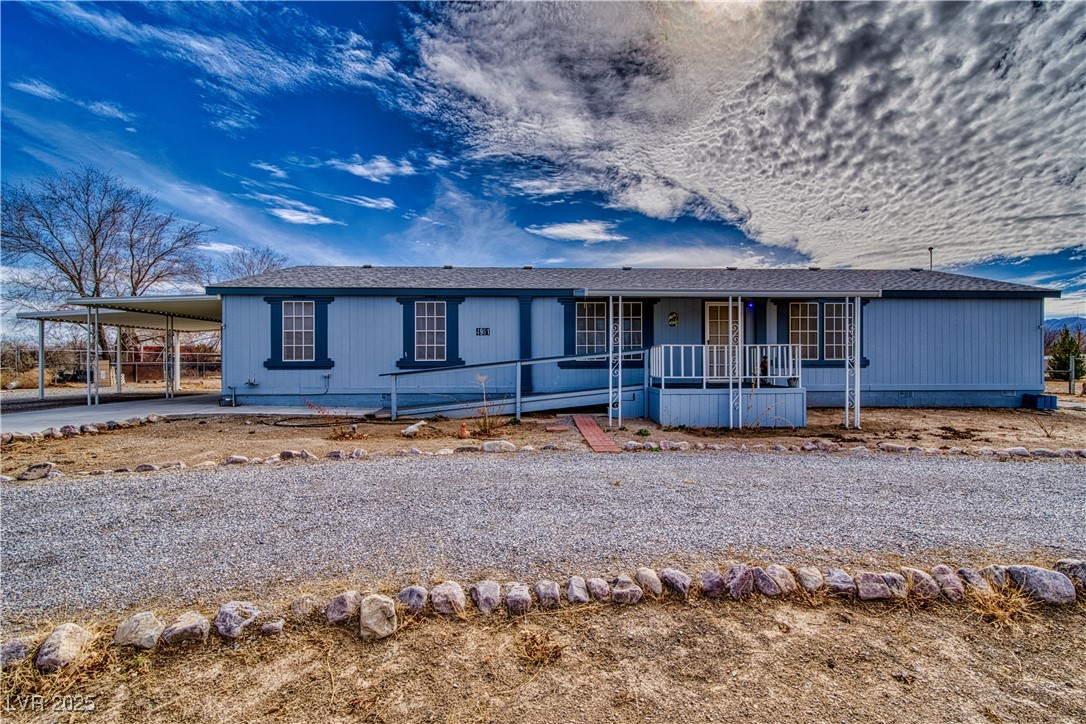 4961 East Comanche Drive Property Photo 2