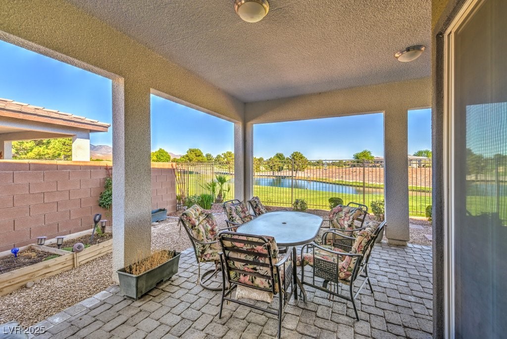 4775 East Beacon Ridge Drive Property Photo 13