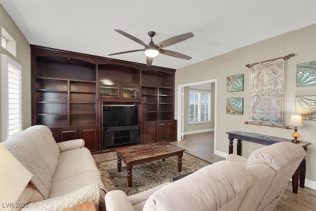8800 Las Olivas Avenue Property Photo 17