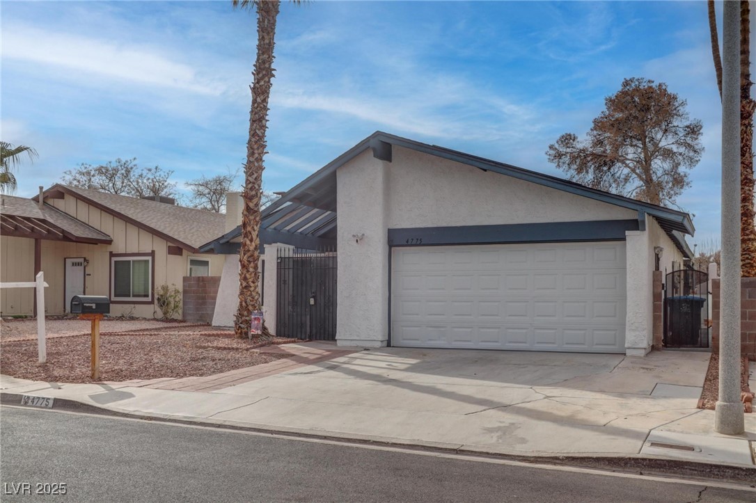4775 Monaco Road Property Photo 3