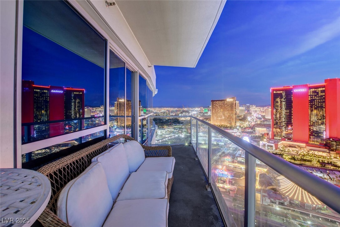 2700 Las Vegas Boulevard 4002 Property Photo 2