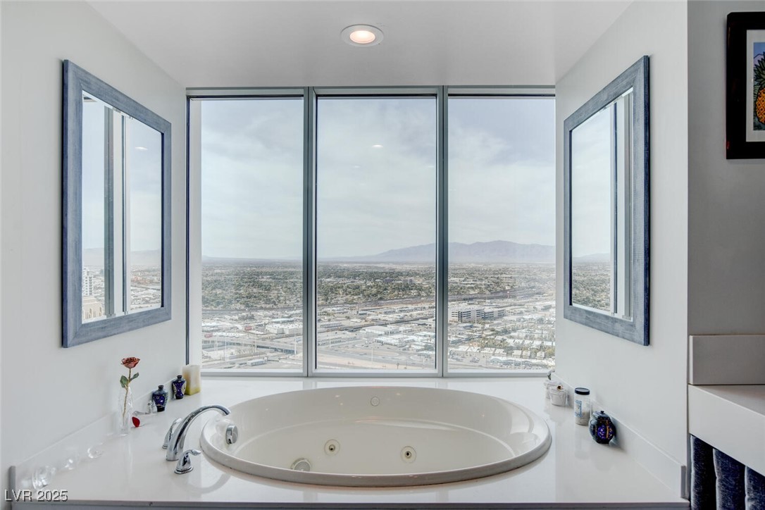 2700 Las Vegas Boulevard 4002 Property Photo 25