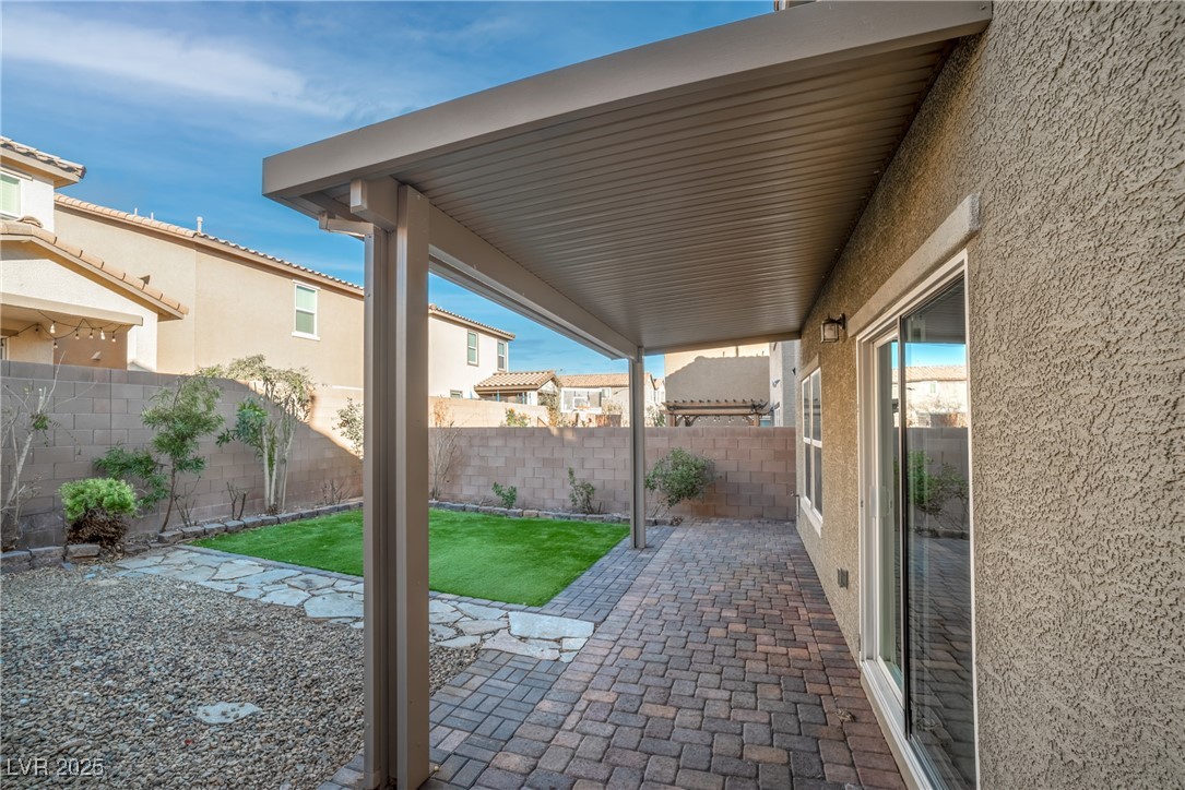 Property Photo 23