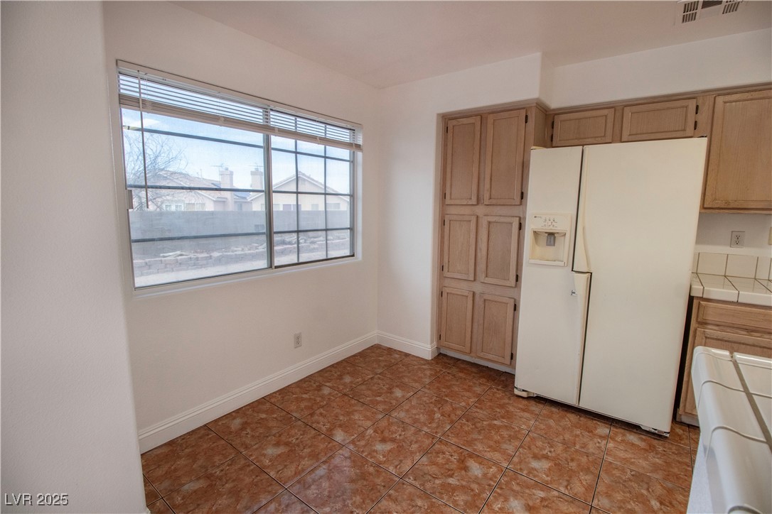 2533 Lazy Brook Drive Property Photo 10