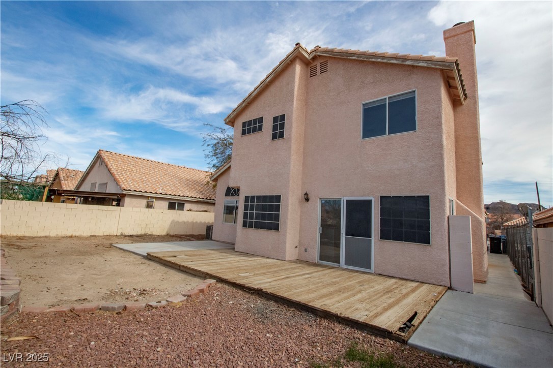 2533 Lazy Brook Drive Property Photo 19