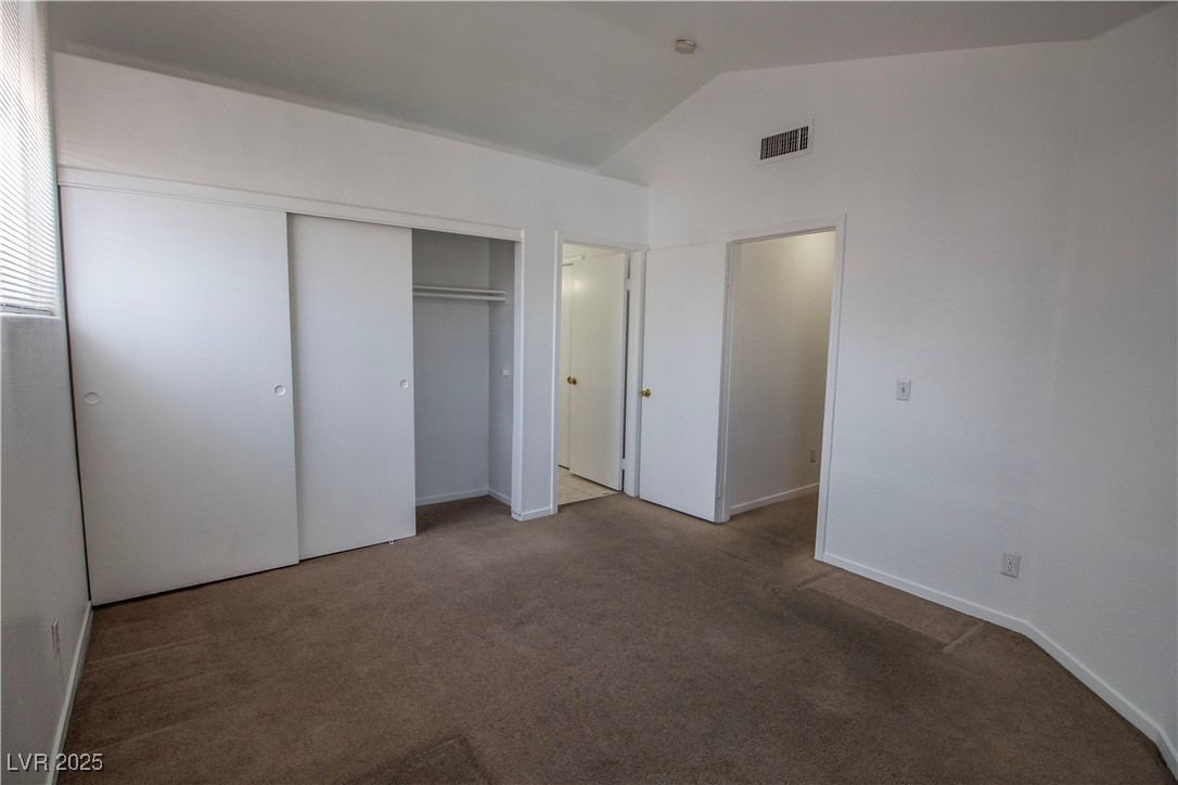 2533 Lazy Brook Drive Property Photo 25