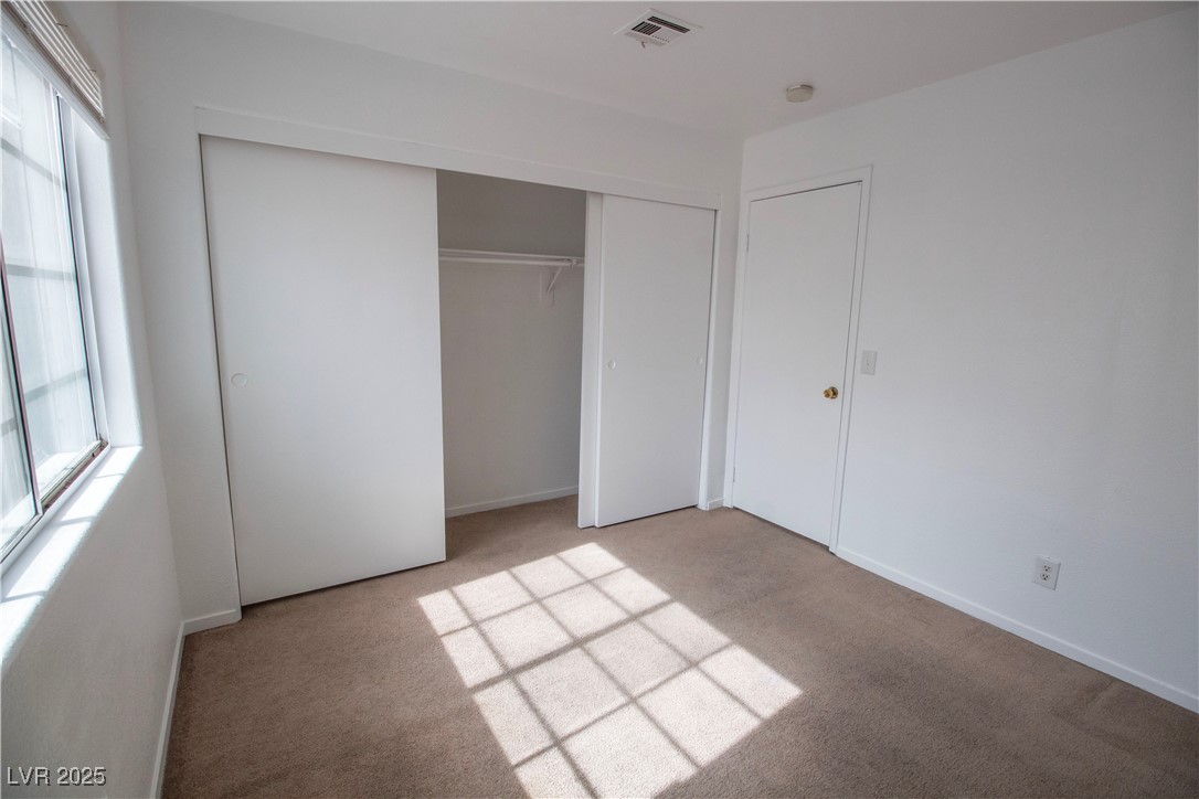 2533 Lazy Brook Drive Property Photo 29