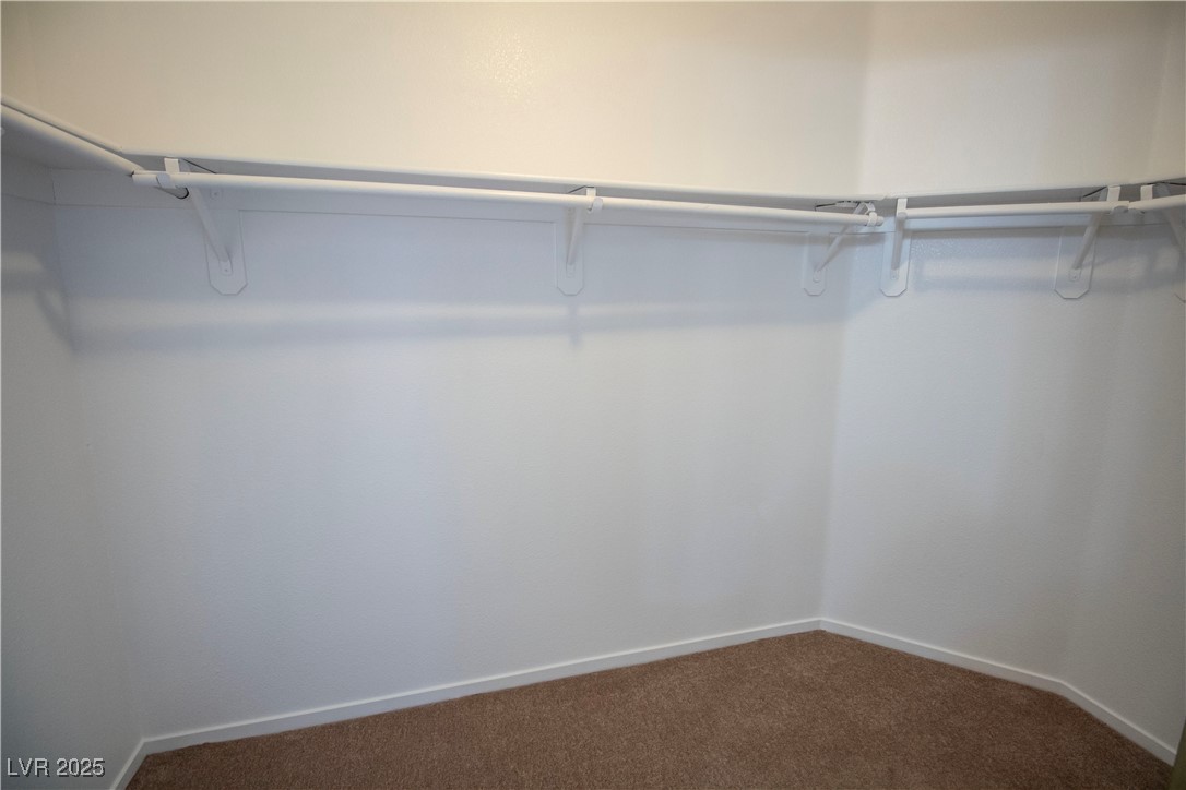 2533 Lazy Brook Drive Property Photo 35