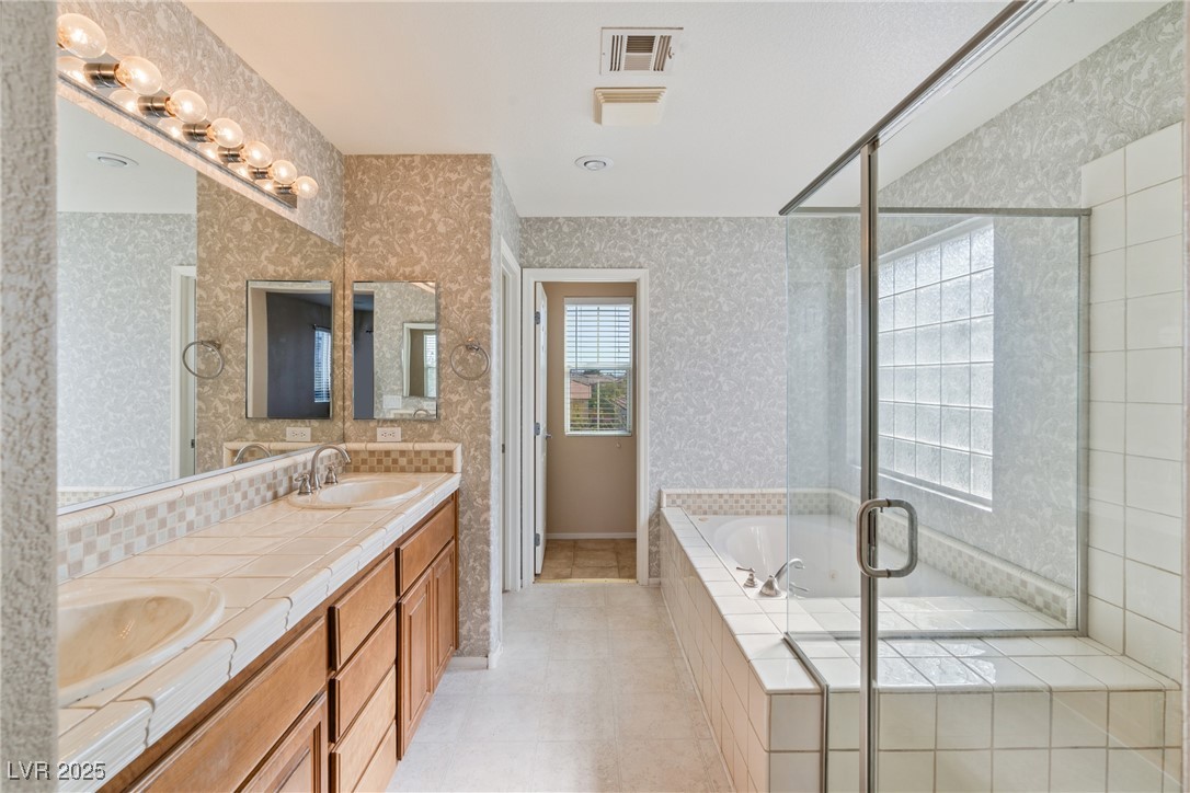 6337 Black Mane Way Property Photo 12