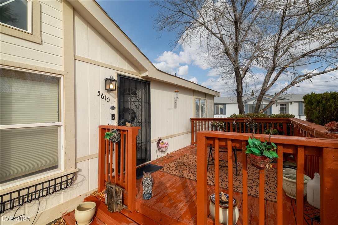5610 Saddletree Road Property Photo 4