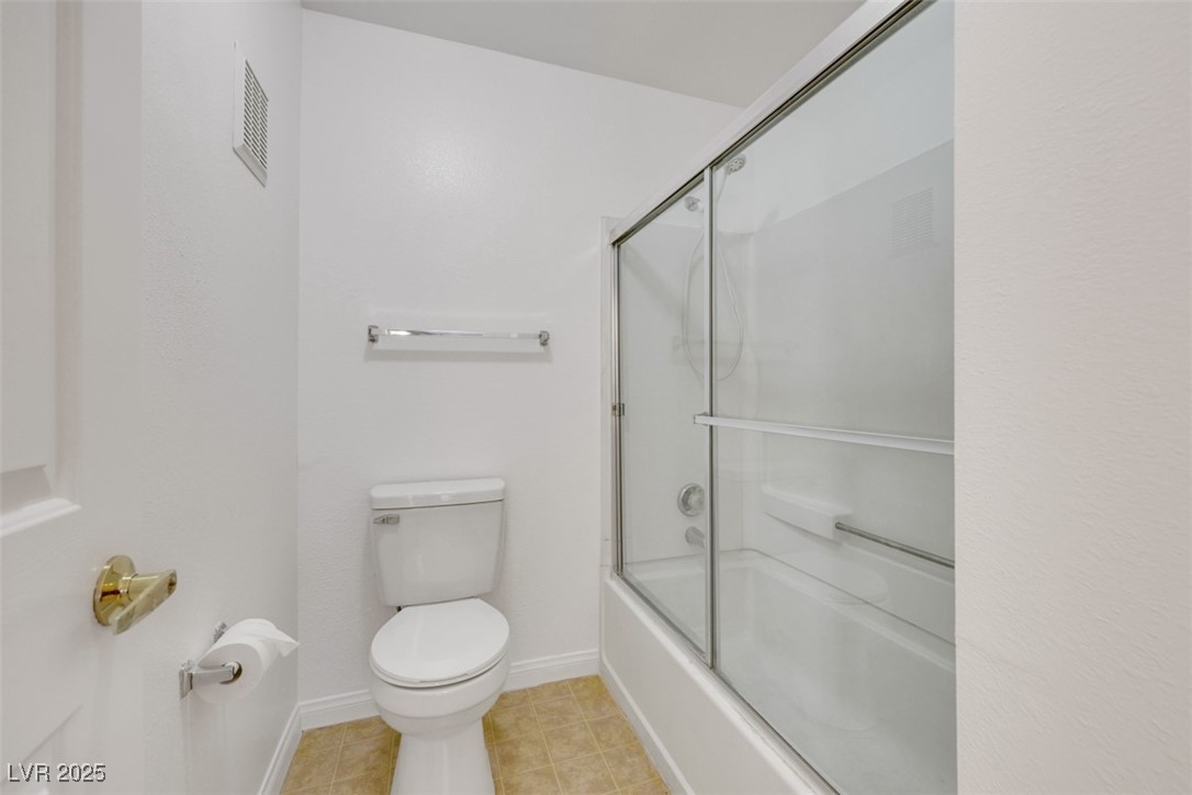 231 West Horizon Ridge Parkway 527 Property Photo 16