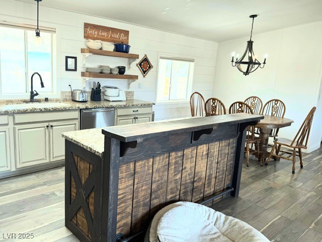 325 Ron Avenue Property Photo 4
