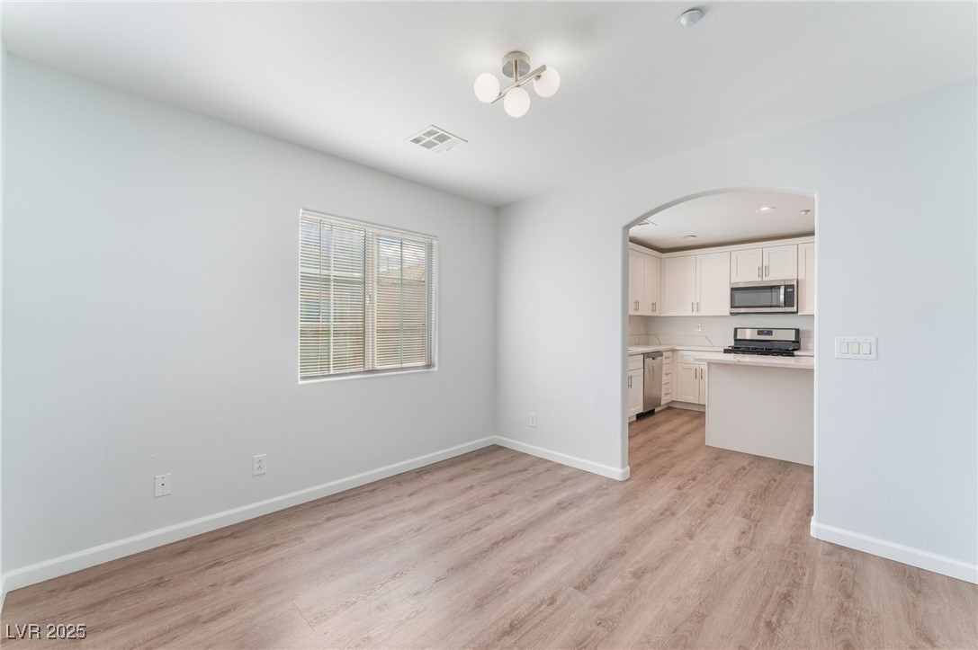 9124 Palatial Palette Court Property Photo 8